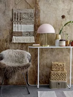 Bloomingville Tafellamp Goud Look Met Roze Lampenkap -LAMPEN Winkel bloomingville tafellamp goud look met roze lampenk 2