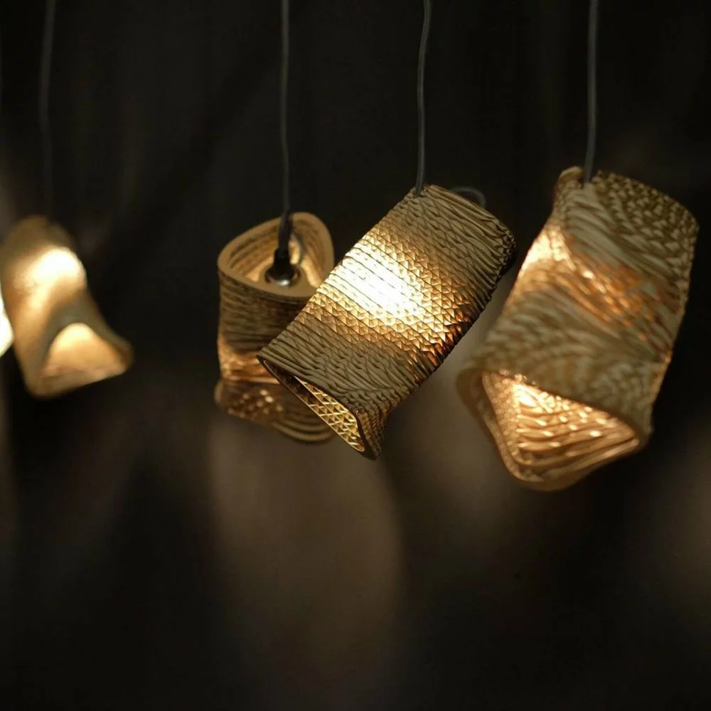 Graypants Moa Linear7 Hanglamp Bruin Ø15x126cm 3 Graypants Moa Linear7 Hanglamp Bruin Ø15x126cm - Afbeelding 3