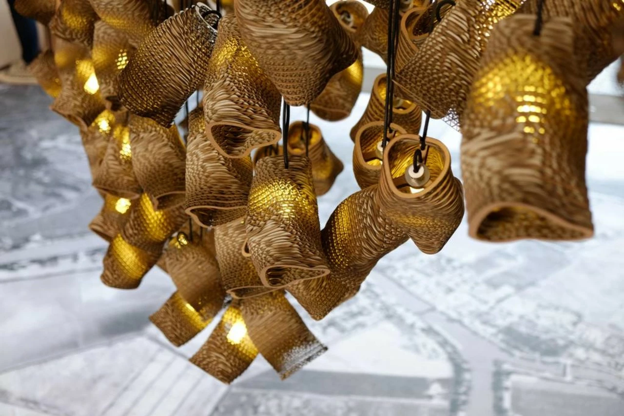 Graypants Moa Linear7 Hanglamp Bruin Ø15x126cm 5 Graypants Moa Linear7 Hanglamp Bruin Ø15x126cm - Afbeelding 5