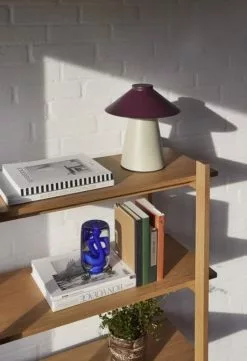 Hubsch Chipper Tafellamp Zand/burgundy - 961615 8 Hubsch Chipper Tafellamp Zand/burgundy - 961615 -LAMPEN Winkel hubsch chipper tafellamp zand burgundy 961615 3