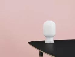 Normann Copenhagen AMP Tafellamp Wit -LAMPEN Winkel normann copenhagen amp tafellamp wit 2