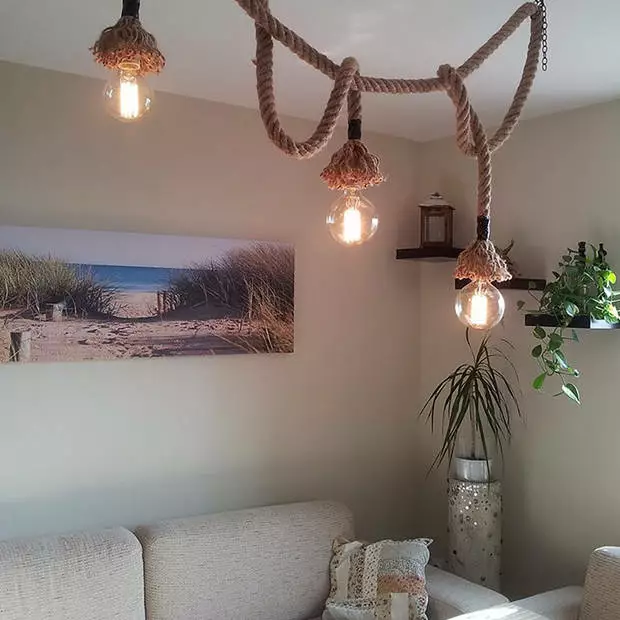 BES LED LED Lamp - Facto - Filament Rustiek Globe - E27 Fitting - 5W - Warm Wit 2700K 2 BES LED LED Lamp - Facto - Filament Rustiek Globe - E27 Fitting - 5W - Warm Wit 2700K - Afbeelding 2